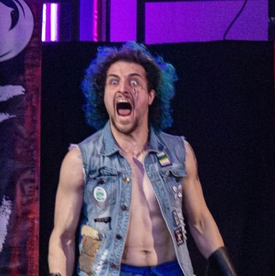 ArthurDonnr's profile picture. High Voltage Rabblerouser, Wild Storm, Thunder Punk, Electric Queer. Louder than god's revolver and twice as shiny. 🇧🇷

For bookings: arthurdonnr@gmail.com