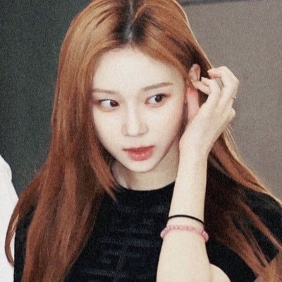 aerinsouI's profile picture. 