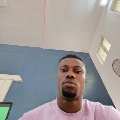 TaiwoOlatunde14's profile picture. simple