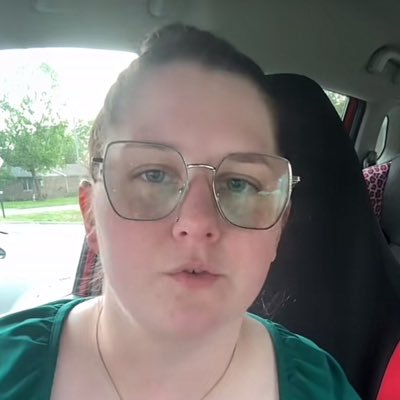 famousmilli12's profile picture. perfect perfection let me meet my lucky one 🍀 💎🙏