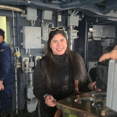 lilaboga's profile picture. Alcohólica protestante ▪ Zurda ▪ Heroína de la gramola ▪🚴‍♀️ ▪ 💪🏼 ▪ @KaseO_real ▪ @ClubSCristal 🩵 Princesa bacana ✨ Mi novio tiene pecas ❤️