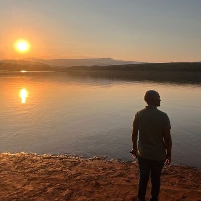 ZKMABUYA's profile picture. Civil Engineering Technician|| Chess Player|| I Pray everyday 🙏.|| and I Love Deep & Soulful house music💿🎶🎵