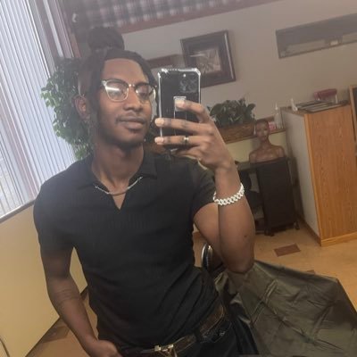 polk_antwan's profile picture. Just to look around