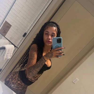 SmithNewto66658's profile picture. Hey babes. Mercedes here & ONLY PAGE content creator /Collab booking Face Time Show 13 available DM ME FOR Purchase ONLY👄🥵💦