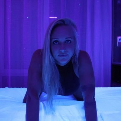 AuroraL53389's profile picture. 80% Devil 20% Angel 😜
Better to go a little too far than not far enough! 😘
Spicy Content & Vibes | Exclusive auf OnlyFans:  https://t.co/dI3C4DSQPn