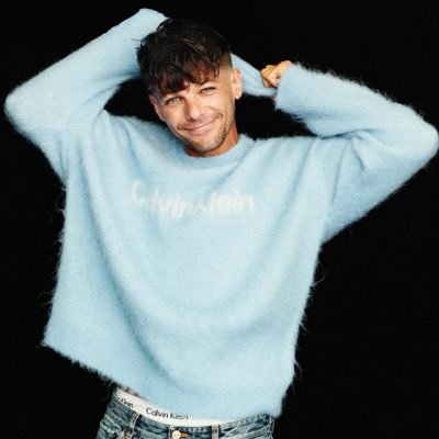 UnLostJenn's profile picture. We will find our way through the dark she/her