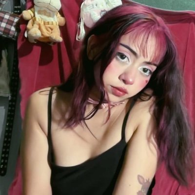 fhergraham's profile picture. ♡—:꒰ @awsten ꒱: