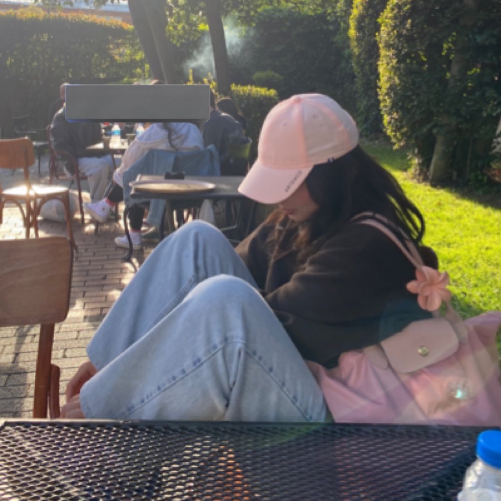 fedexch8esa's profile picture. 