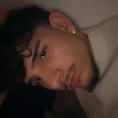 vivacioussz's profile picture. morality crusader 🇦🇱 19