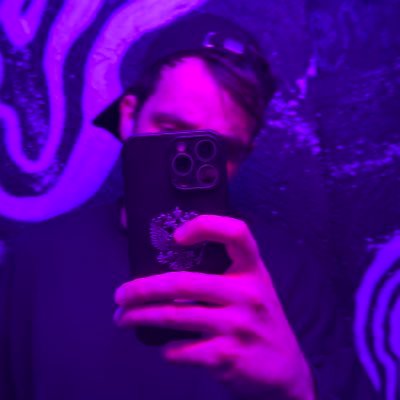 denis_denis_ds's profile picture. 