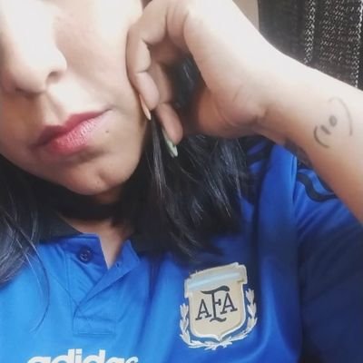 puravidavan's profile picture. Mamá reggae,hija,hermana,amiga,hincha y socia de C.A.B.J. Maradoniana. Fan de la luna y atardeceres. 40 años. CARÍSIMA. Siempre habrá algo en qué creer...🚭♌