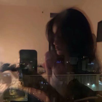 r5o2ii's profile picture. من بدَ العذارى لعوبي .