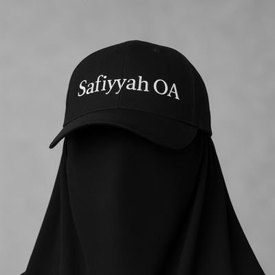 SafiyyahOA's profile picture. Full-time Student || Co-founder @the_cybrarians || Shop T-shirts,Caps & Totebags that speak ISLAM @deenixng
(click link to shop via catalog👇🏽)