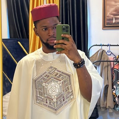 fdcxhg27's profile picture. The best Men bespoke Clothier in Naija💼|GGMU❤️