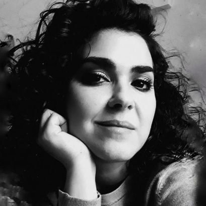 Chiquilla_83's profile picture. Solía ser @_Chiquilla_83. Perdonen las disculpas. Tranquila y cada vez menos visceral.