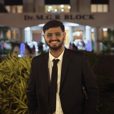 miit_daga's profile picture. I even overthink about why I overthink.🙂

🎓 VIT Vellore '26

📍 Kolkata 🔁 Vellore