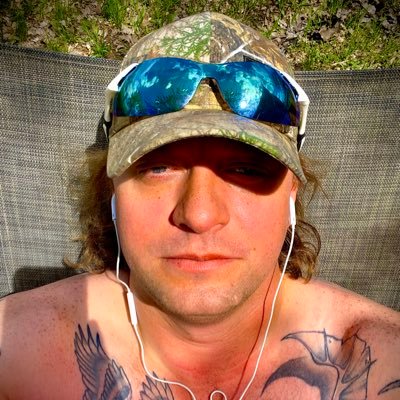 TannerPiper512's profile picture. Electromech tech & subsystems.Freelance nature photographer.Wrangler, boat,videogames,games & parks.