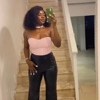 OmoladunAduni's profile picture. I’m a gift that God views with purpose, grace, unconditional love, and mercy.   Other page @adewaleomoladun