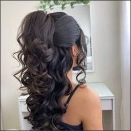 Tlogie5704's profile picture. 