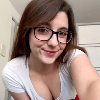 Carina549174724's profile picture. 