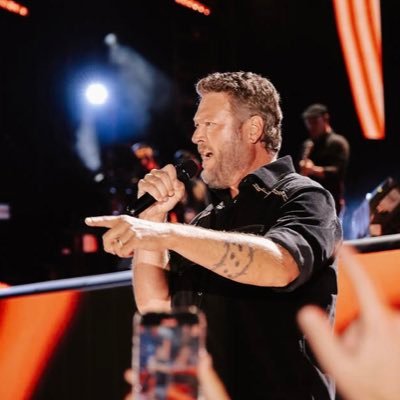 BLAKESHELT60391's profile picture. Have seen a lot of fake profile of me. So I decided to creat this private account just to chat with my fans,for them not to fall for any fake account❤️☺️