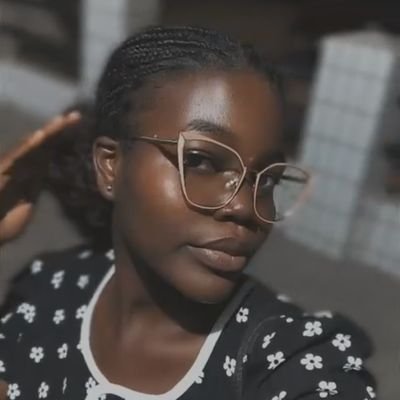 Oforiwaa_xo's profile picture. || @arsenal  || Lifestyle || Tech Girlie💅🏽❤️