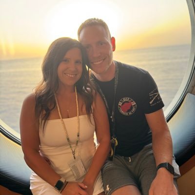 madhatz21's profile picture. USMC Vet. UVA Alumni. No political offiliation. Just a free thinker. I enjoy running, FPS games, and investing.