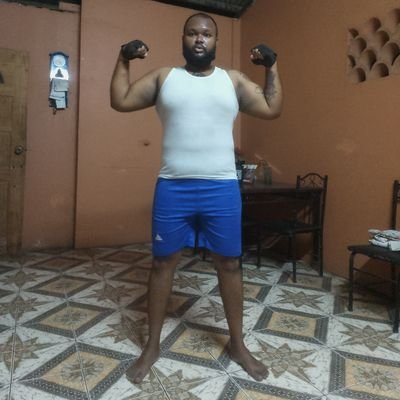 lonerprince94's profile picture. ■Entrepreneur 📋
■Director @adritalsvariety 🎁
■Music 🎶
■Fitness 💪