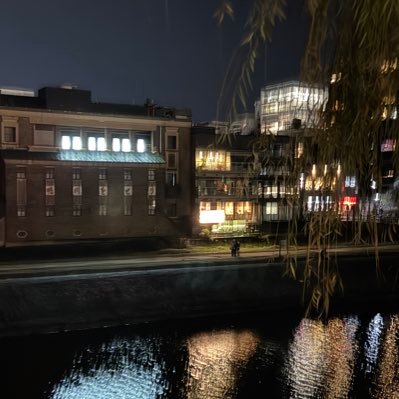 nanashifuta's profile picture. 30↑/栃木住み/イチャイチャ好き/株/サブ垢