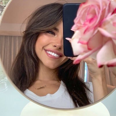 prettyanchal's profile picture. زن، زندگی، آزادی ❤️🕊️💚 There is a first time for everything.