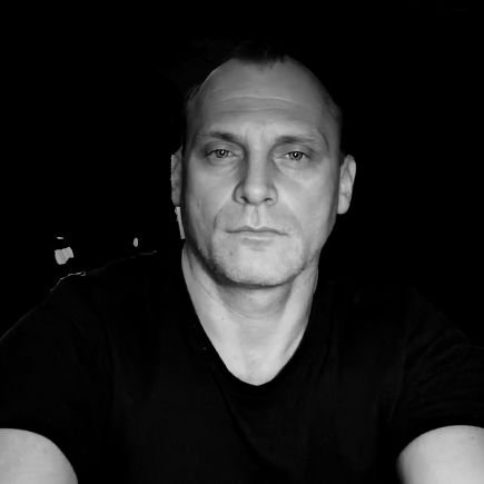 sarkany_ja53868's profile picture. 