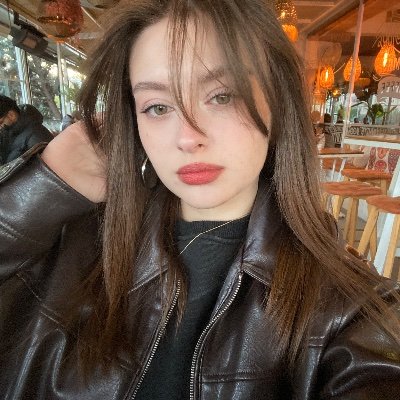 DoaGnaydn4's profile picture. Asosyal yayıncı
https://t.co/Av1ECbEiPN
@BursasporSK