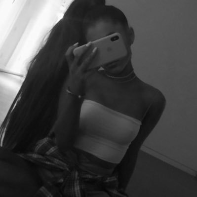 remsbaby's profile picture. ariana