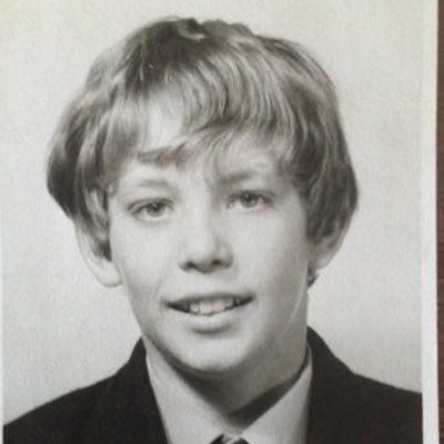 PitMoggie's profile picture. Raggy arsed lad from Donny who left school with no qualifications but didn’t do too bad for himself !