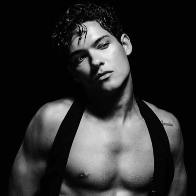 malandromar7's profile picture. Only here for @OmarRudberg❤️‍🔥| Saw Omar in LA🔥| Prince-ass #fanaccount 🇲🇽| Insta: purple_omar_