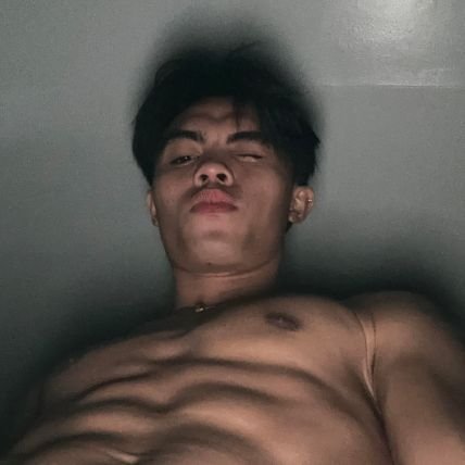 fuckingalfie's profile picture. 23 | 5'9