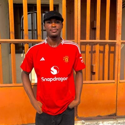 godwin33042's profile picture. 🥴