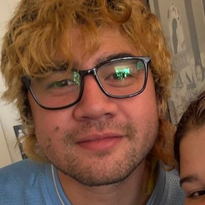 lridescentea's profile picture. Hell is empty and all the devils are here.