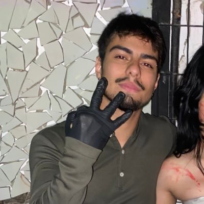 caprazdanplase's profile picture. Trully Humble Under God