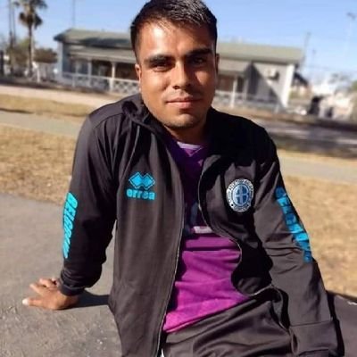 CarlosHerediaSV's profile picture. Hincha de Belgrano de Córdoba 💙
Papá de Cele,Eloy y Roma 😘