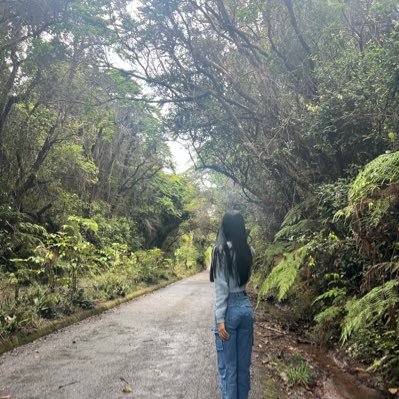 _hellooctober's profile picture. cute but scorpio ♏️