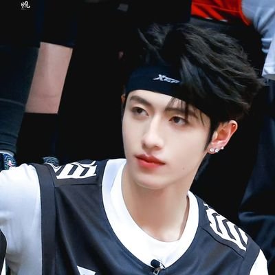 RoyMull16241's profile picture. 呈贡，纯①，🍆🍌