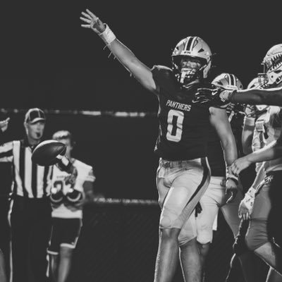 BoazkBenson's profile picture. Class of 2027 | 6’3.5 240 lbs | 4.01 GPA| DE & TE | AR All-sophomore team | Football, Basketball, Track, 6A-All Conference FB| Exodus 15:3