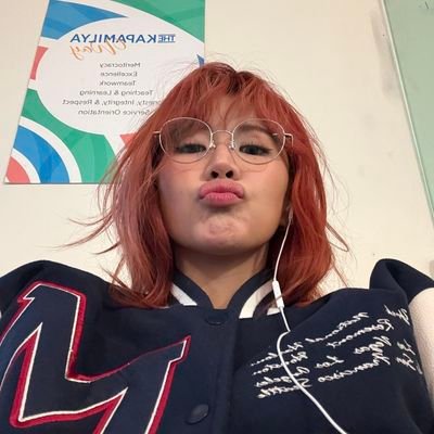 arizzcalde's profile picture. reposting and liking EVERYTHING