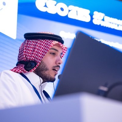 saadalosemi's profile picture. “we don’t remember days ،we remember moments” founder of @saveyoureye
طبيب مقيم في طب وجراحة العيون @IAU_Ophtha