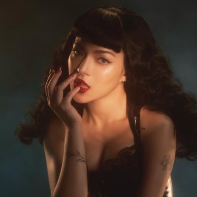 luvumikbrent's profile picture. all for mikbrent 💜