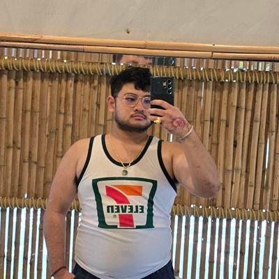 afvc_400's profile picture. MEMES/SH*TPOSTS | RANTS | maybe risqué (maybe more than risque)RTs🔞 | 🏳️‍🌈 | HOPING😭 | Multifandom-Hoyo, FGO, Heartstopper, Smosh etc. l 25