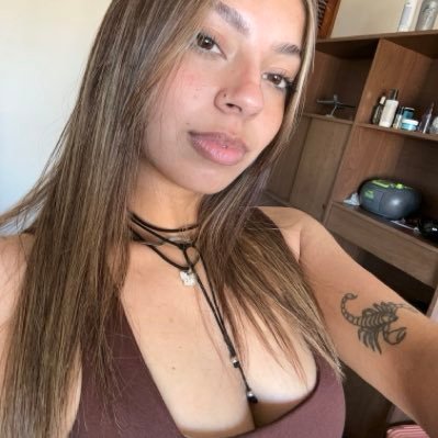 brisaillarra12_'s profile picture. 