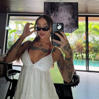 itsangeljade's profile picture. Scottish | What you’re looking for 👇🏼