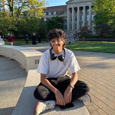 JhaveriNitya's profile picture. "CS + ECON @purdue | building ML projects | interested in ML startups"